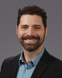 Headshot of Anton Gomez